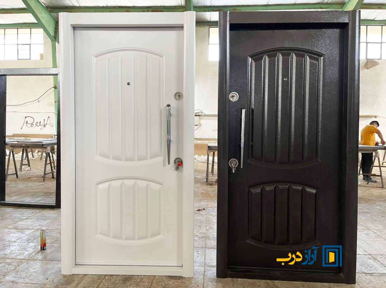 خرید درب ضدسرقت فلزی آراز درب البرز